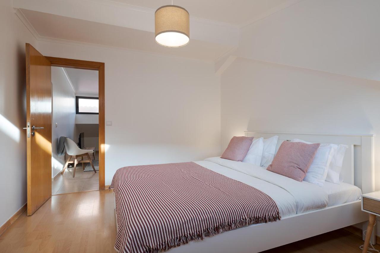 Gem Iv - Trendy Santos District With Dedicated Workspace Lejlighed Lisboa